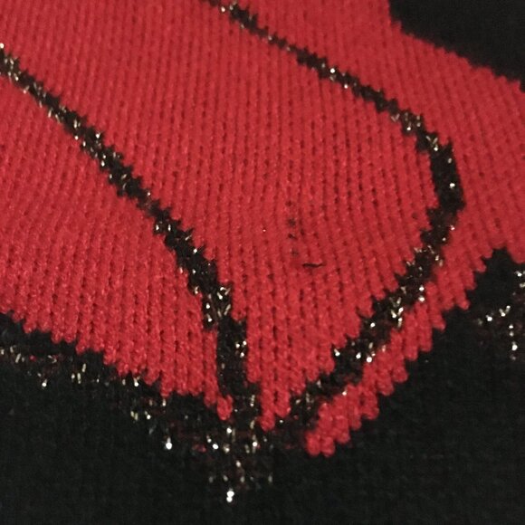 Tahari Abstract Carnation Red and Black Mockneck Sweater - Picture 5 of 13